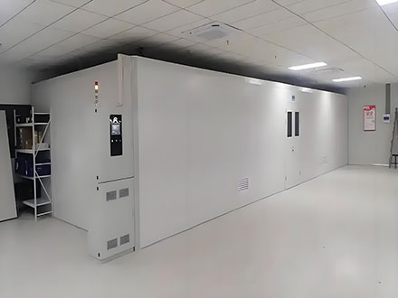 南陽專業(yè)大型步入式老化房-